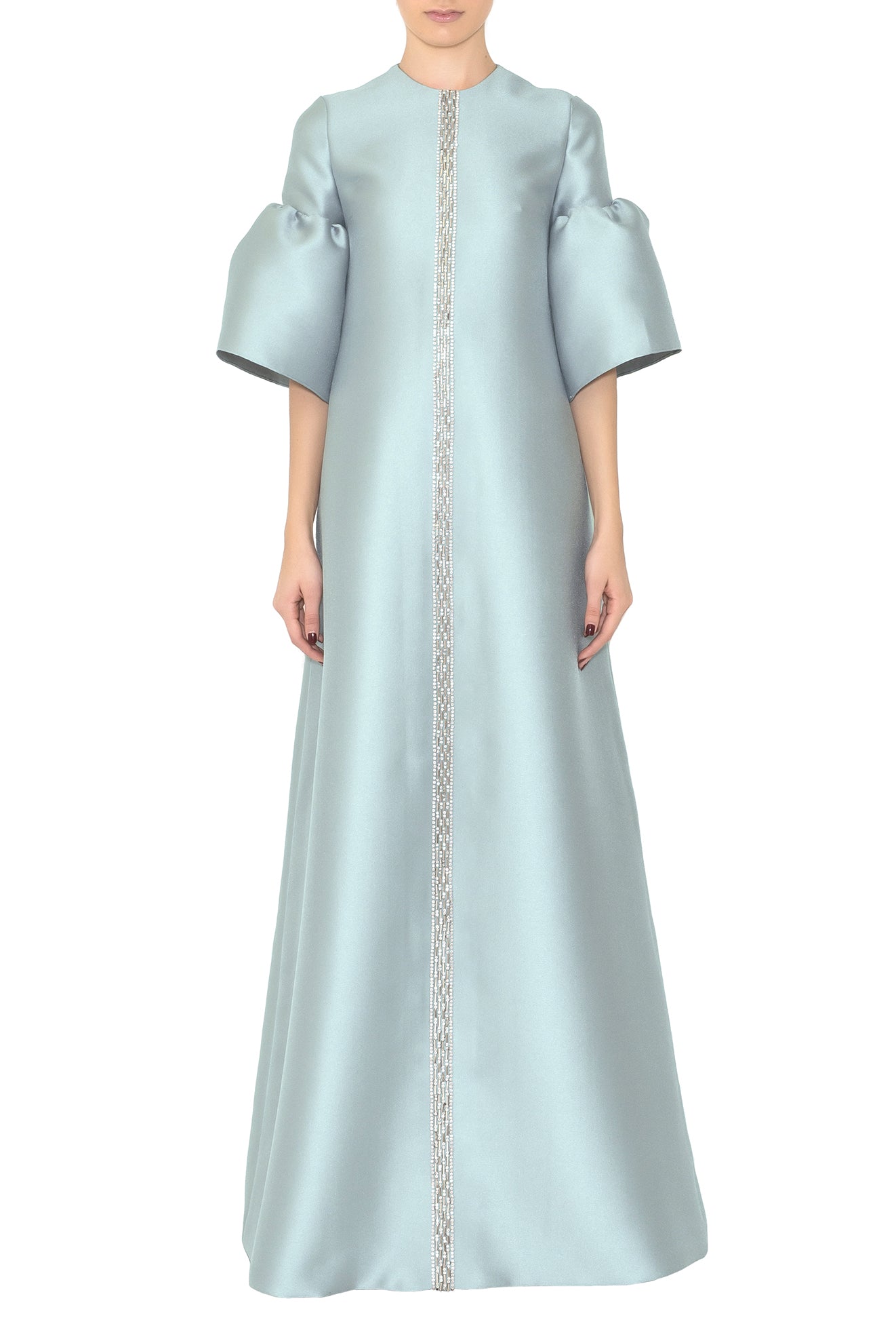 SHORT BELL SLEEVE DRESS WITH CENTER EMBROIDERY DETAIL