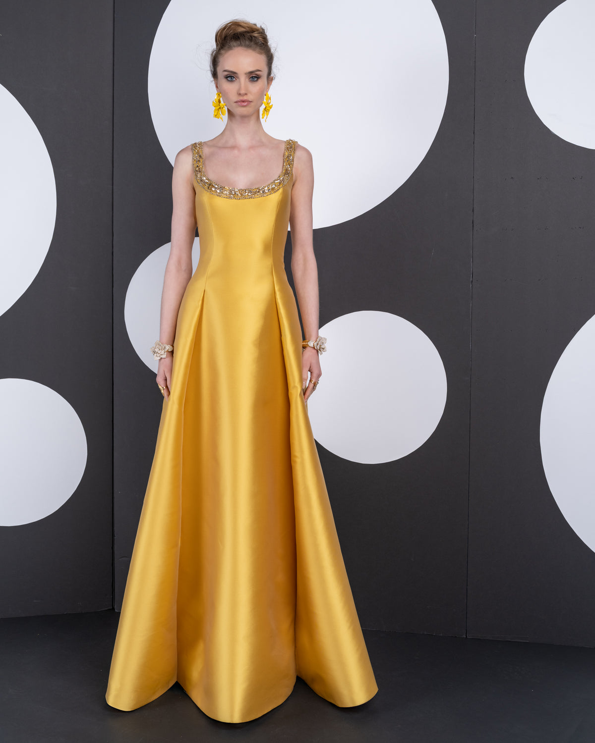 Look 25