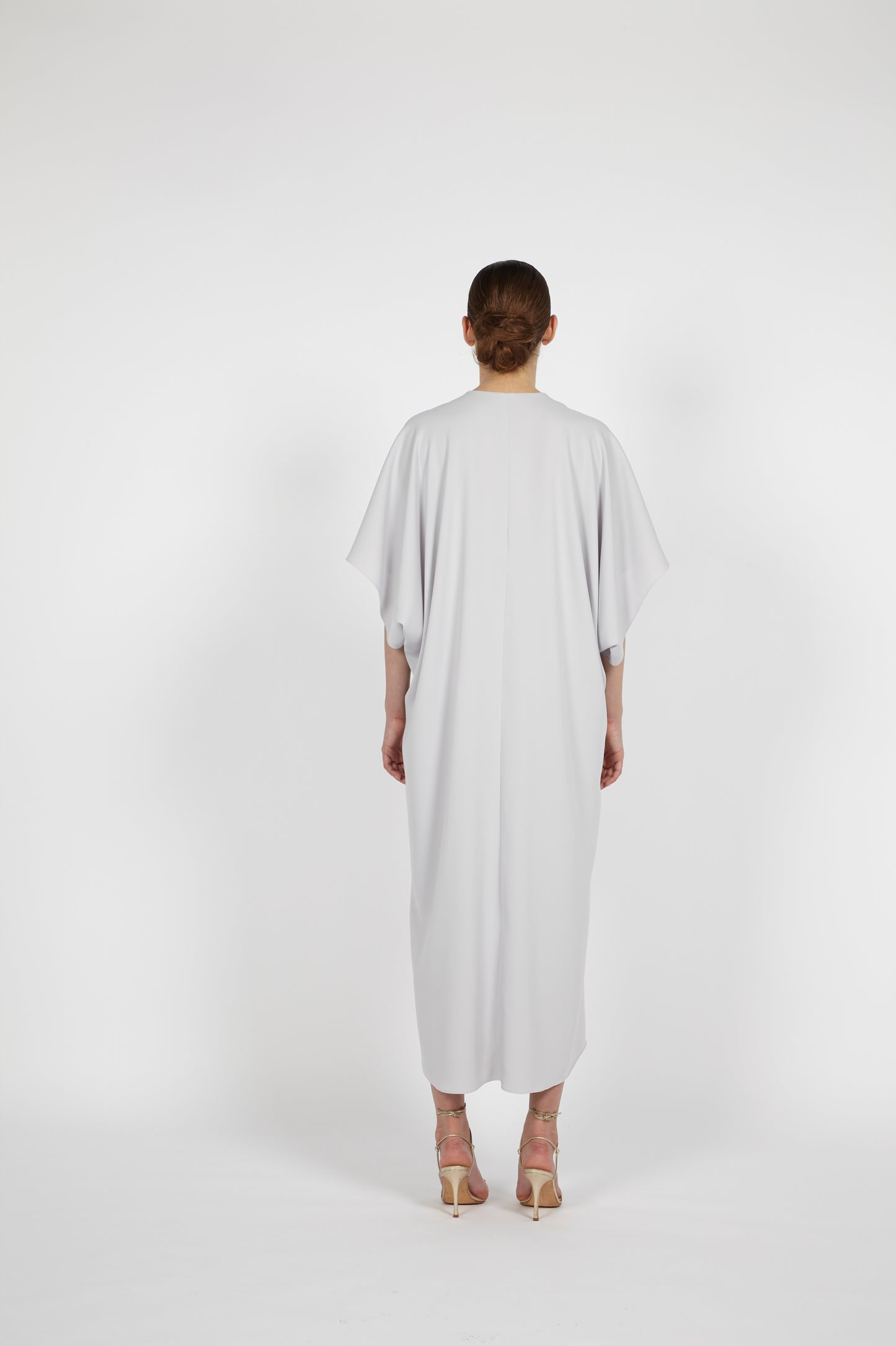 MIDI CREPE KAFTAN W/ EMBROIDERED DETAIL
