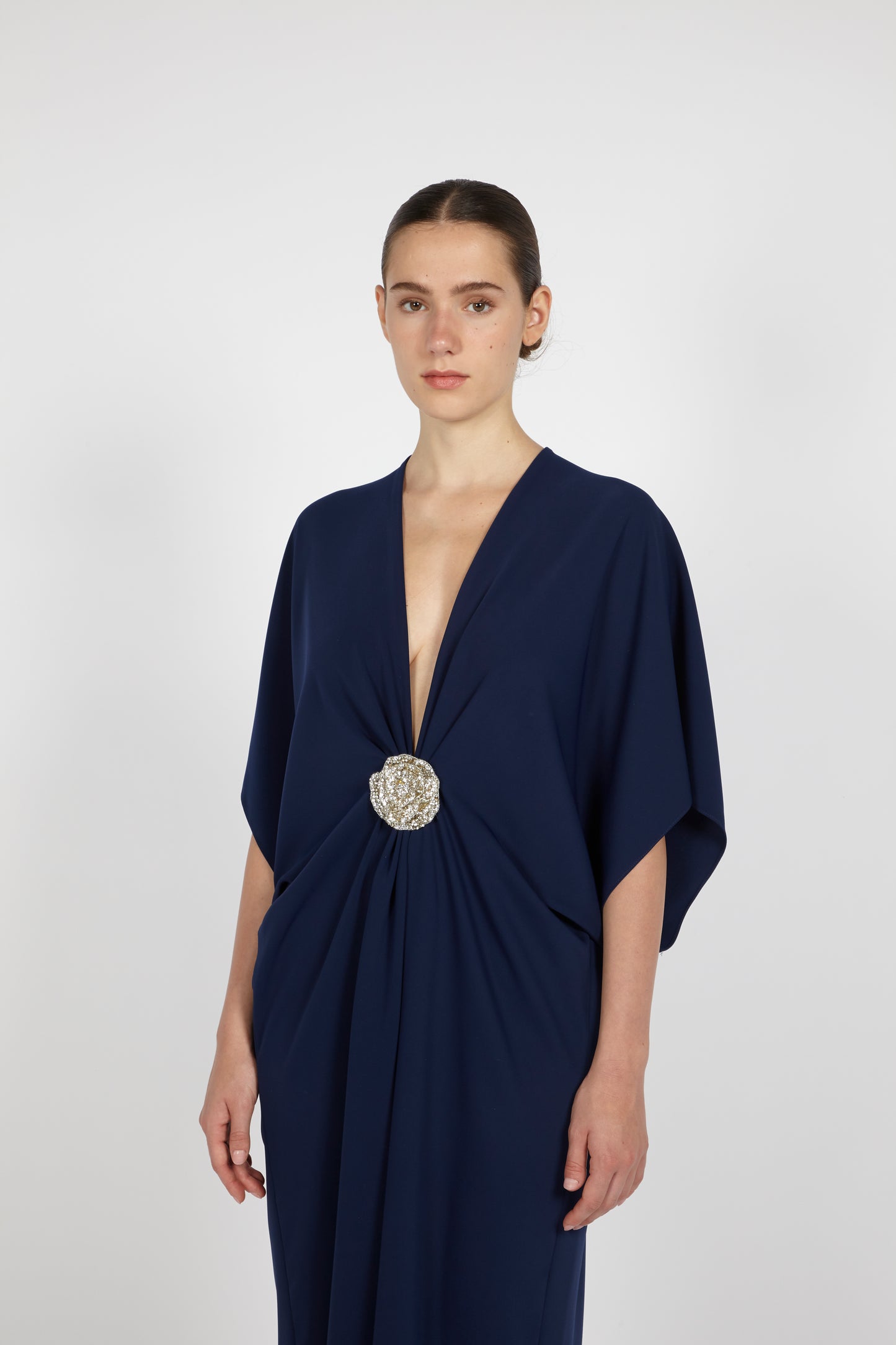 MIDI CREPE KAFTAN W/ EMBROIDERED DETAIL