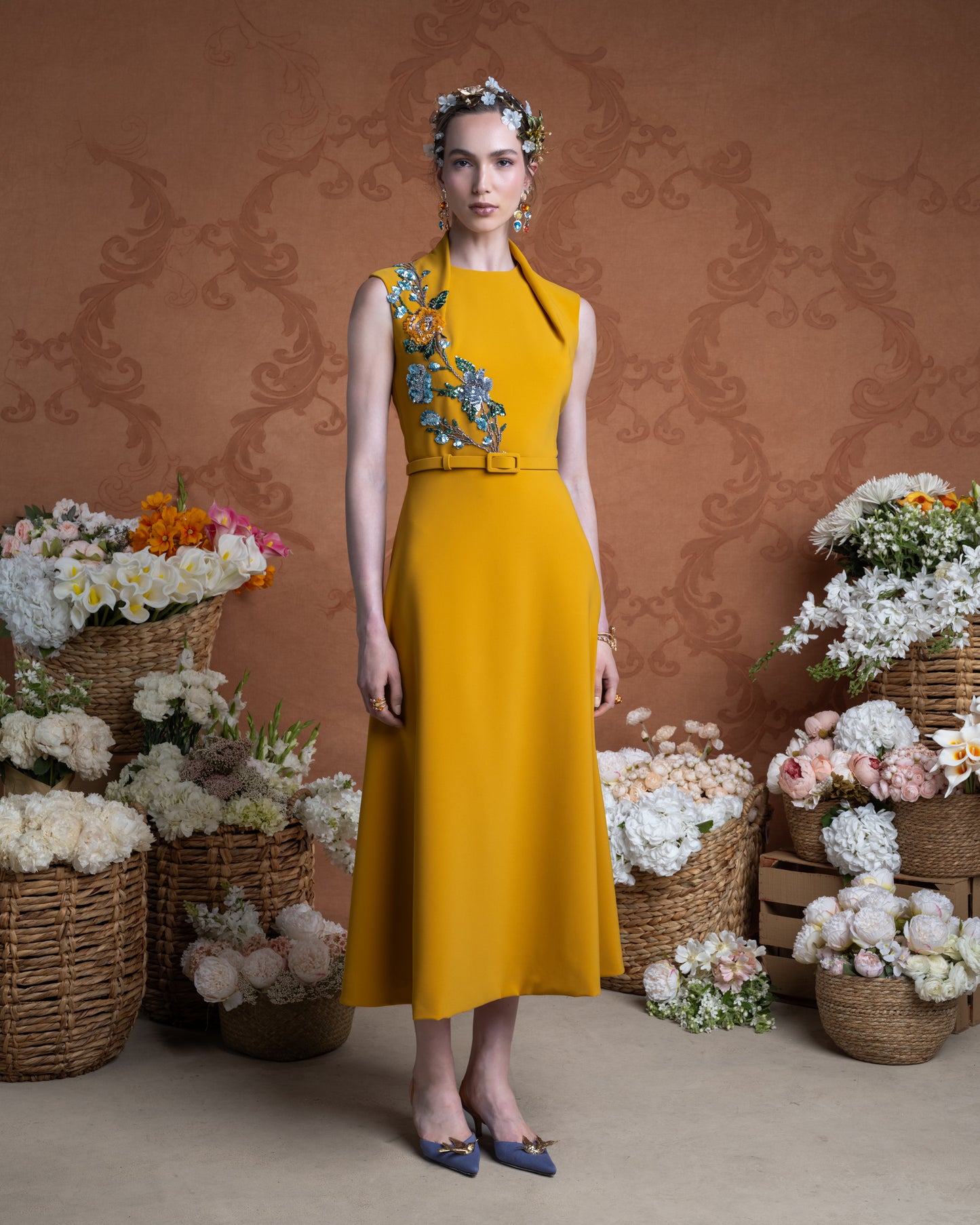 Look 10