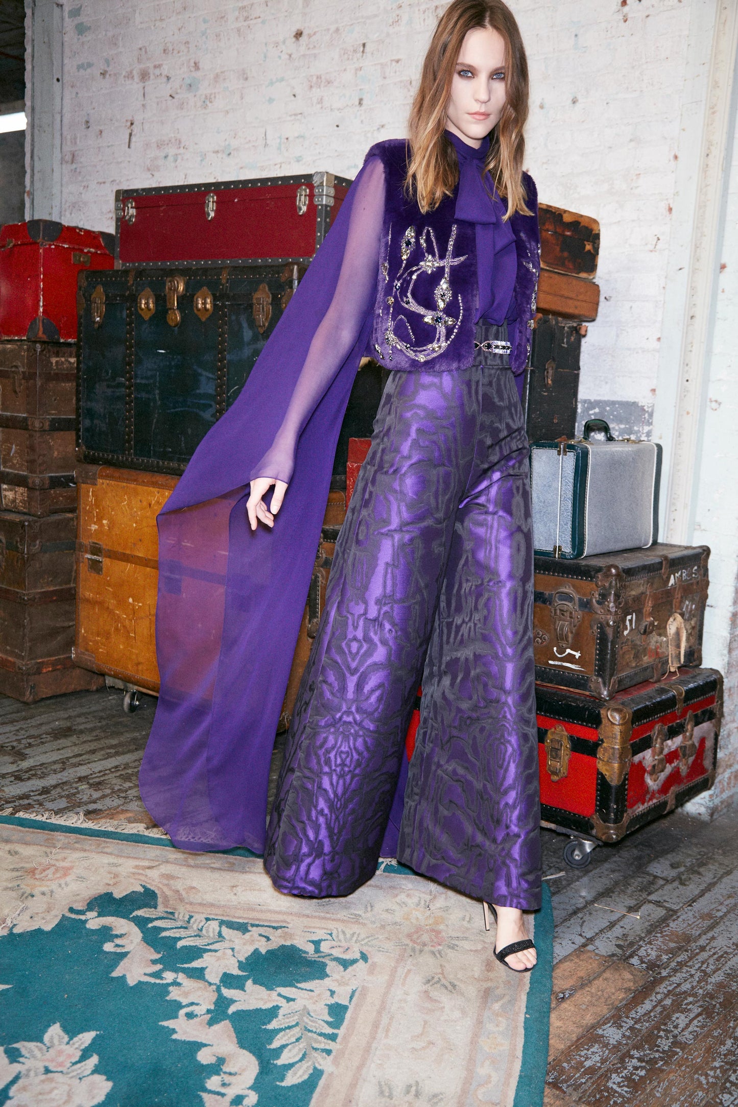Look 3