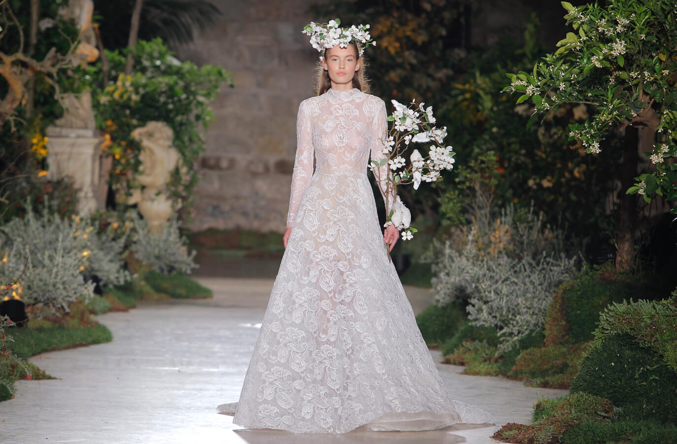 Divine Dream | Couture Bridal Dress ReemAcra Divine Dream | Couture Bridal Dress ReemAcra