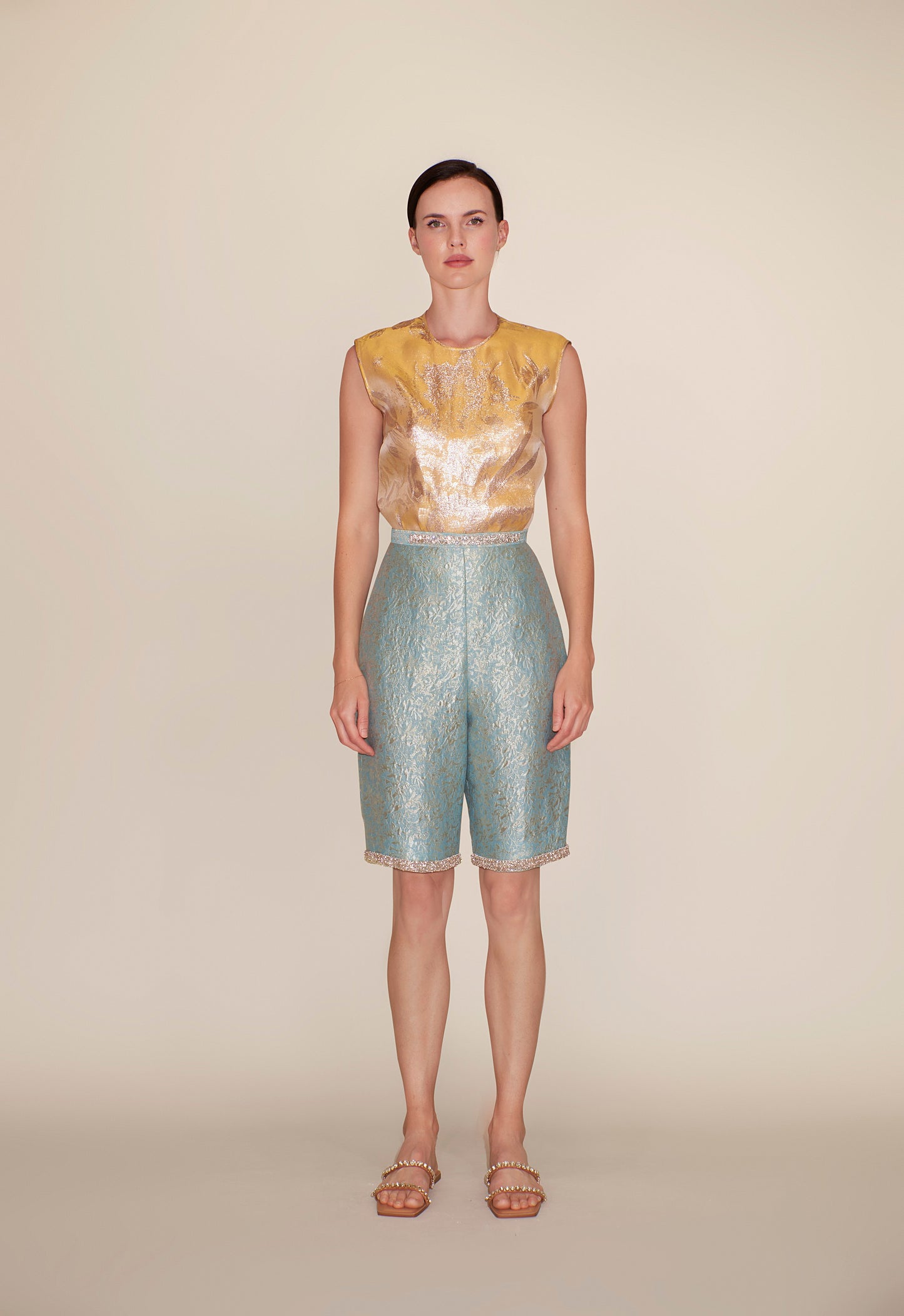 SLEEVELESS FILS-COUPE TOP | FINAL SALE