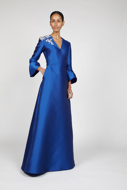 TRUMPET SLEEVED DRESS WITH EMBROIDERED SHOULDER DETAIL