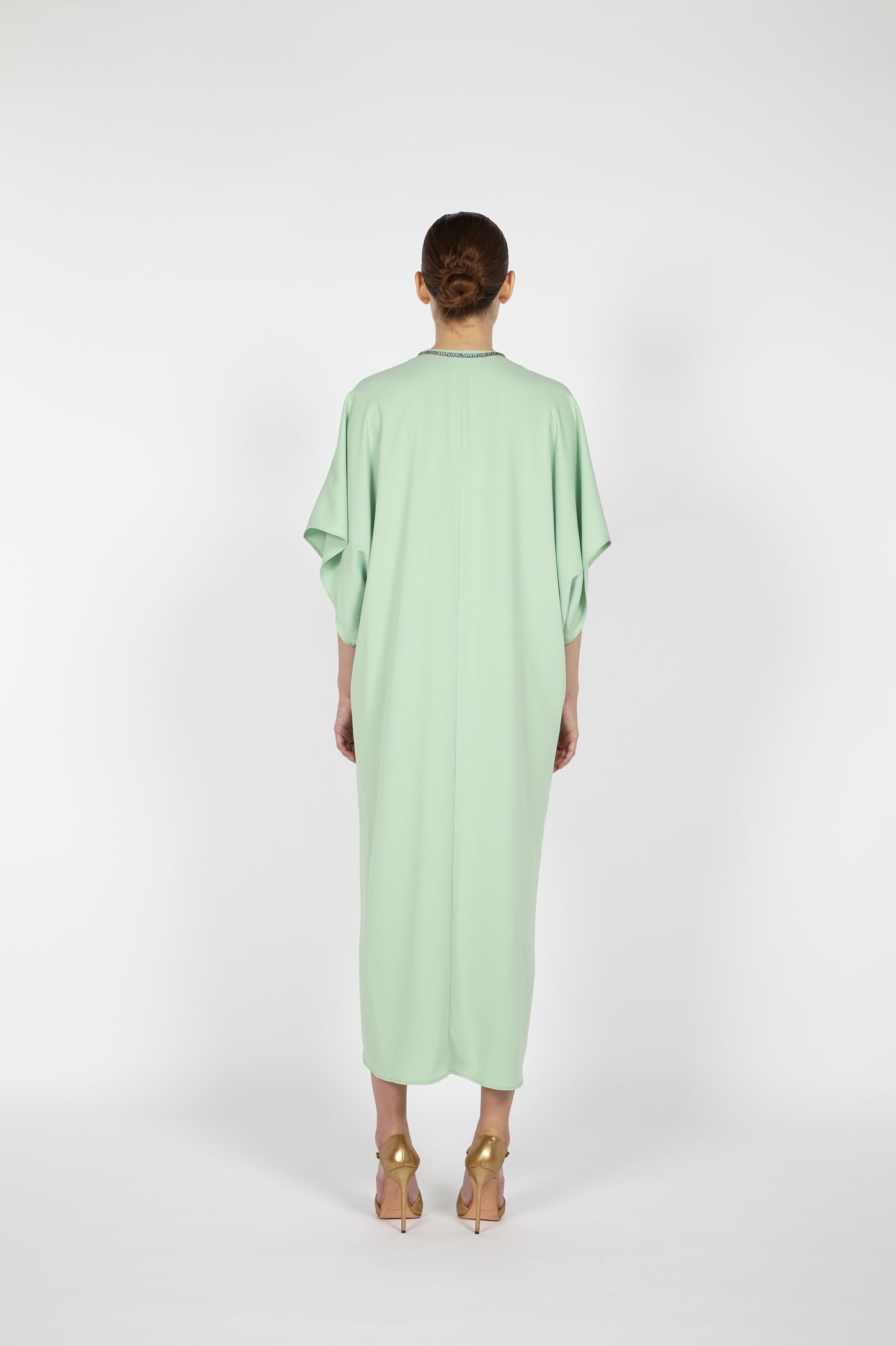 CREPE KAFTAN WITH EMBROIDERED DETAIL