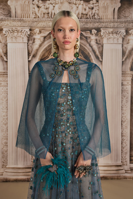 Look 11