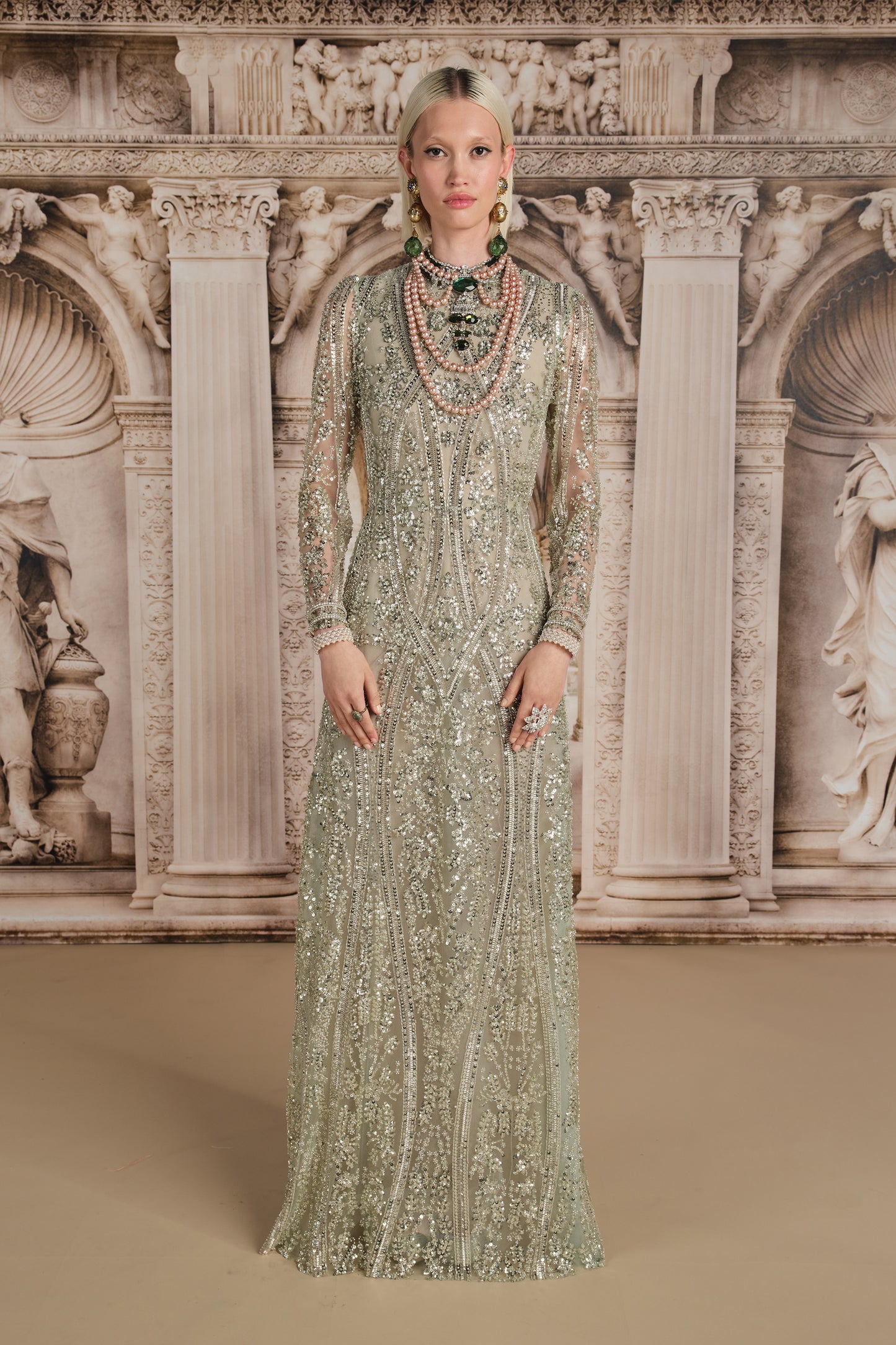Look 33