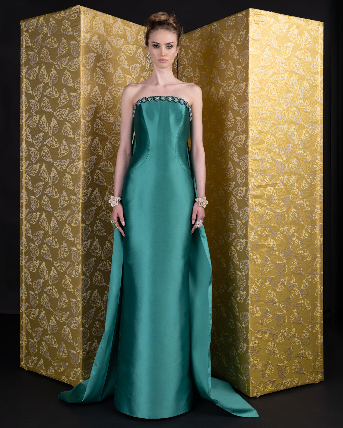 Look 15