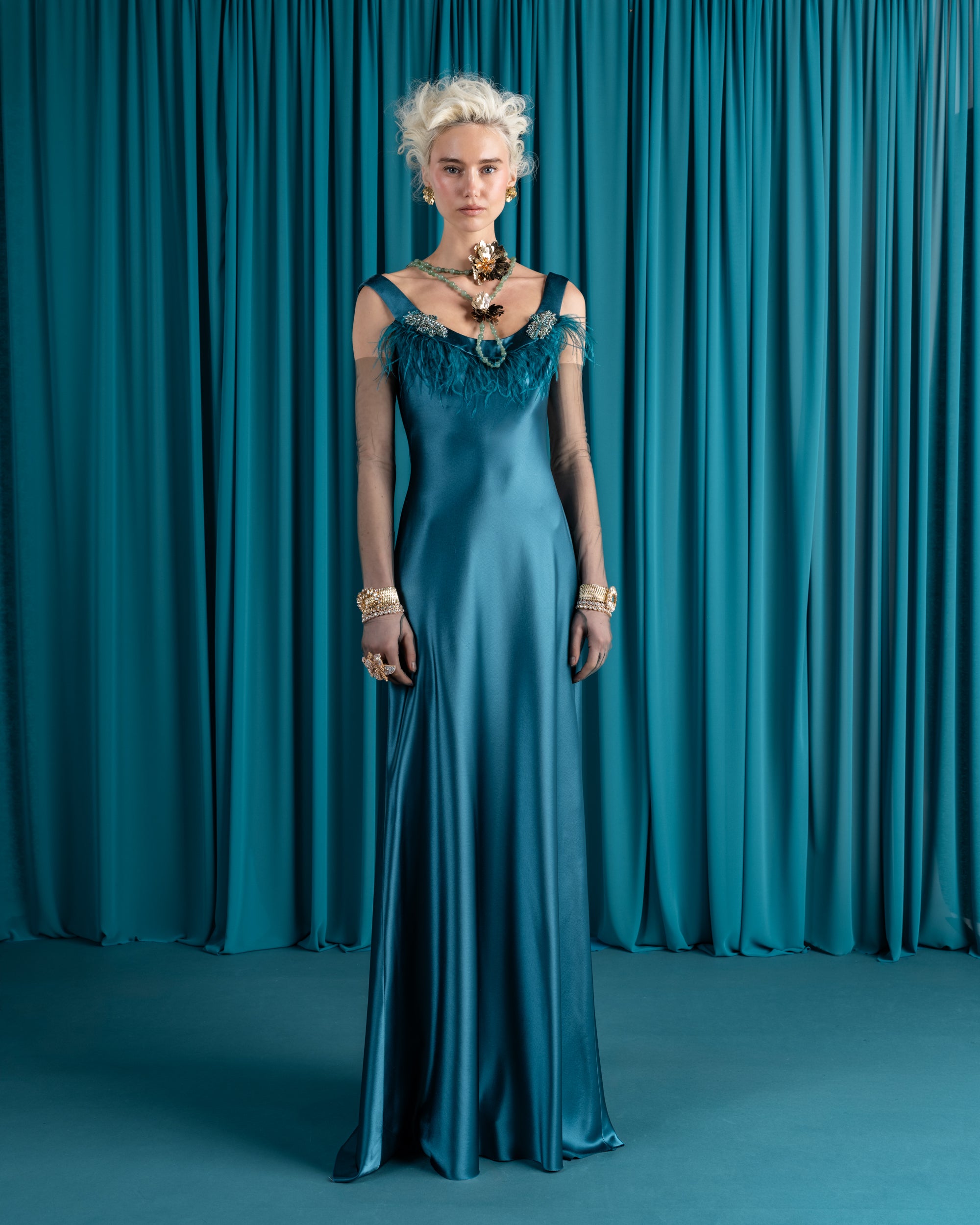 reem acra cocktail dress Reem Acra Resort 2027 Fashion Show