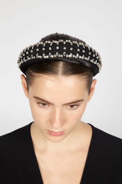 OVERSIZED EMBROIDERED HEADBAND WITH CRYSTAL STONE DETAIL