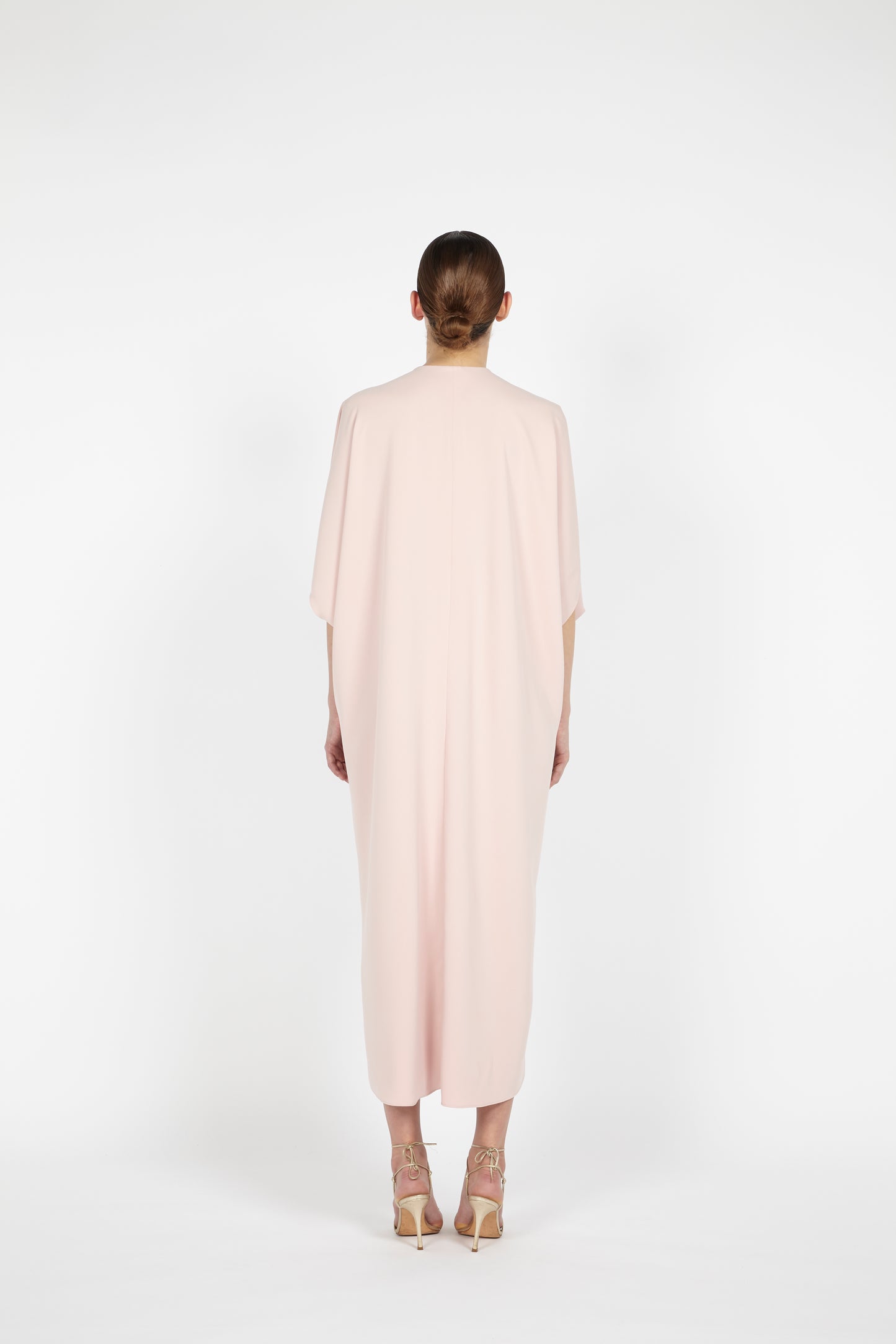 MIDI CREPE KAFTAN W/ EMBROIDERED DETAIL