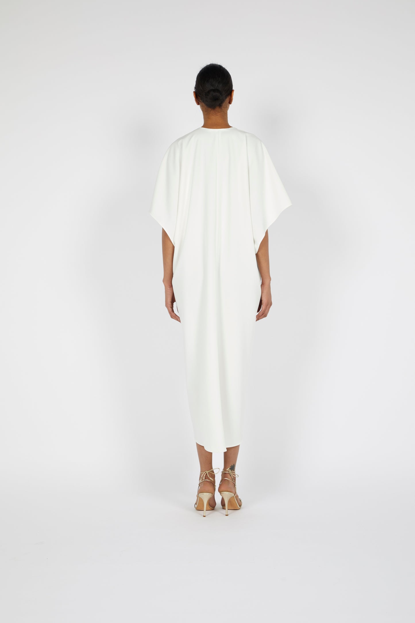V-NECK MIDI CREPE KAFTAN WITH DRAPED SLEEVES AND EMBROIDERED FLORAL DETAIL