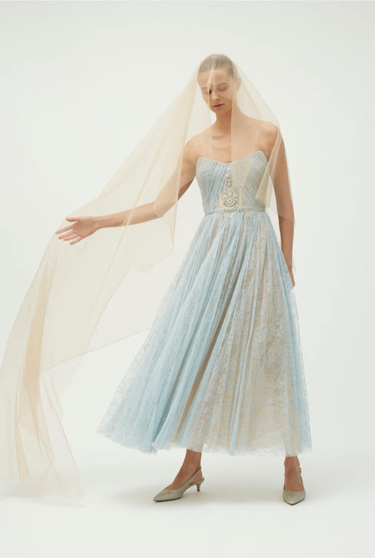 Look 10