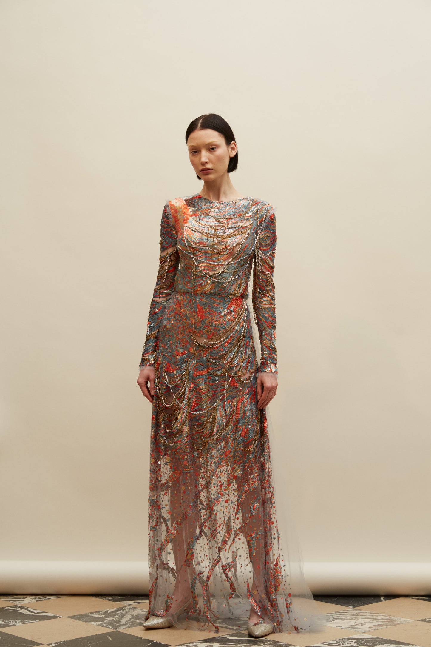 Look 16
